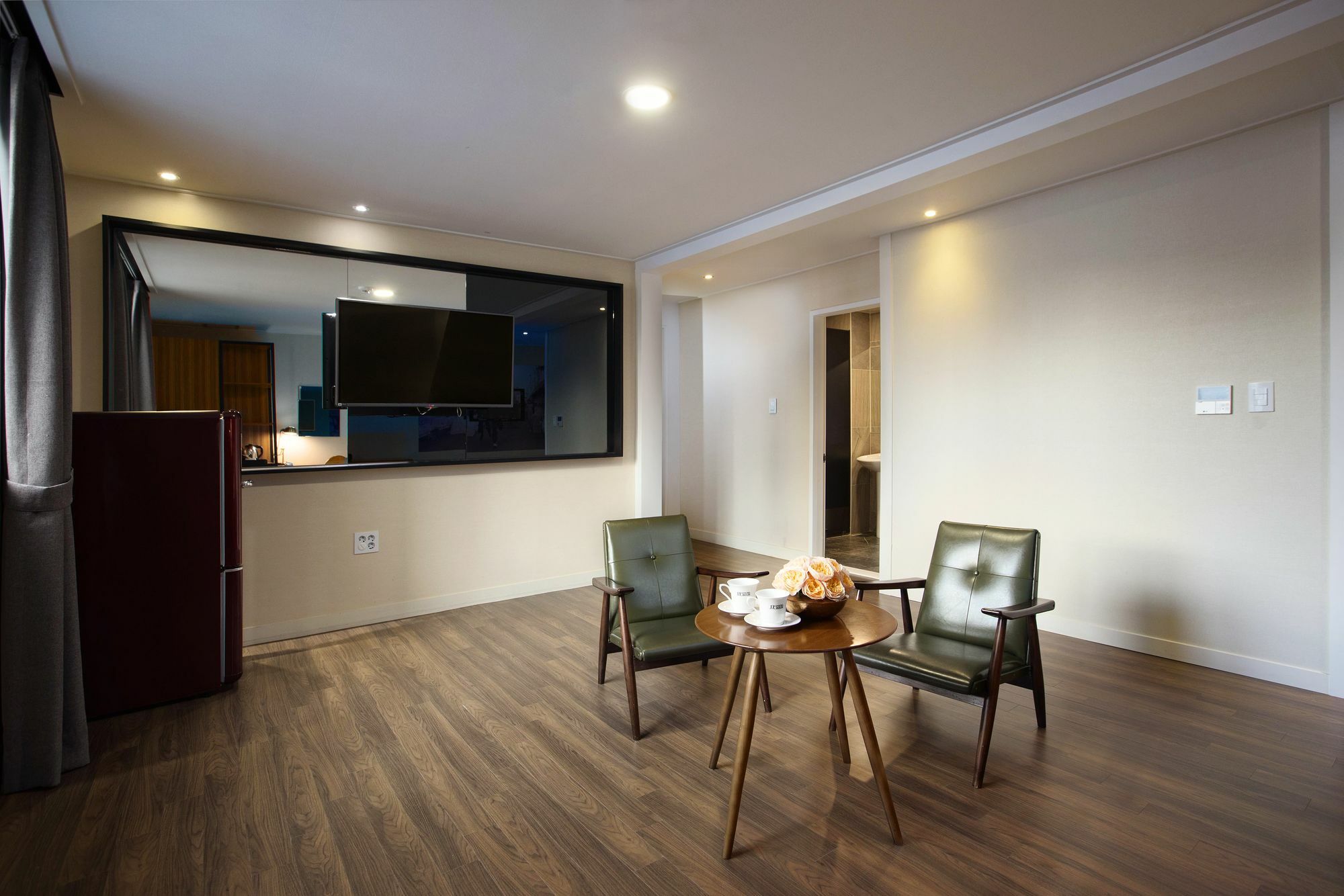 Cinema House Hotel In Busan Esterno foto